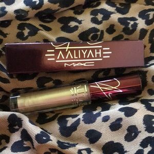 NWT MAC Aaliyah gloss in Brooklyn Born